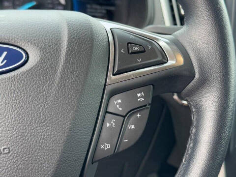 2023 Ford Edge