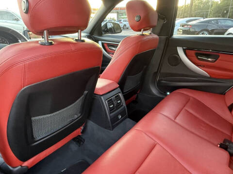 2017 BMW 3 Series 330i