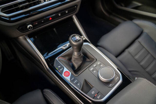 2024 BMW M2 23