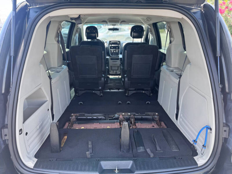 2014 Dodge Grand Caravan SE 30th Anniversary