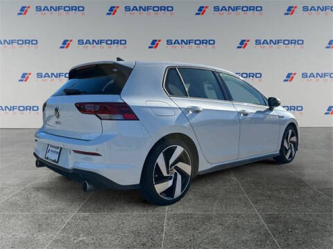 2023 Volkswagen Golf GTI SE