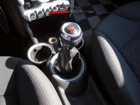 2010 MINI Cooper John Cooper Works