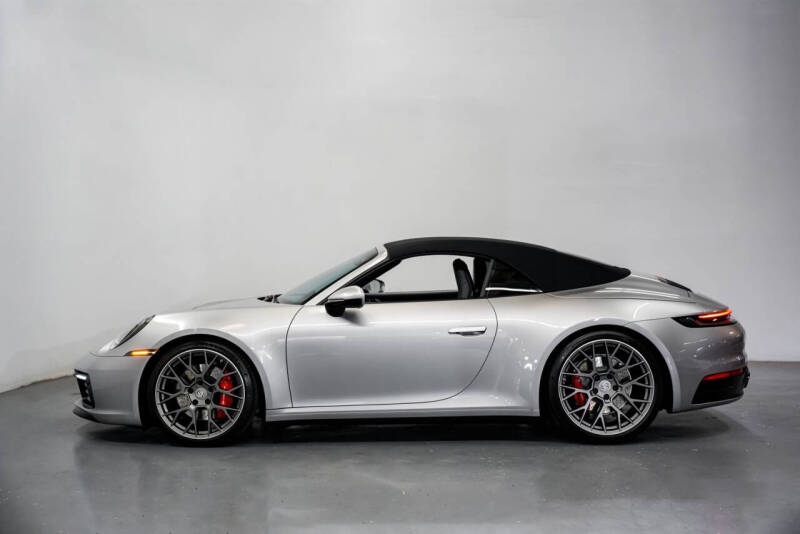 2020 Porsche 911 Carrera 4S