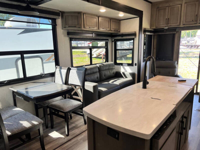 2023 KZ RV Durango