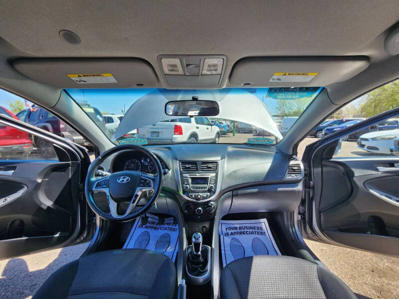 2015 Hyundai Accent Sport