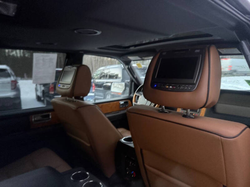 2011 Lincoln Navigator L