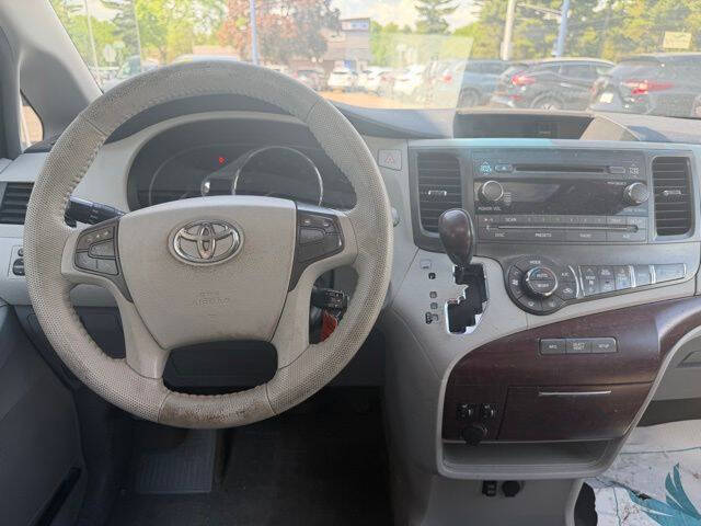 2013 Toyota Sienna