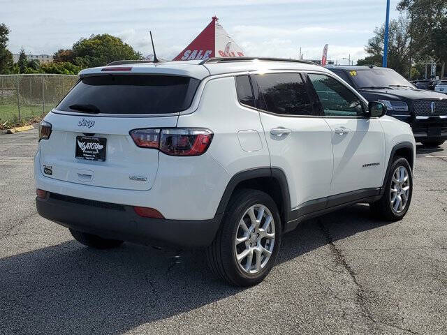 2023 Jeep Compass Latitude Lux