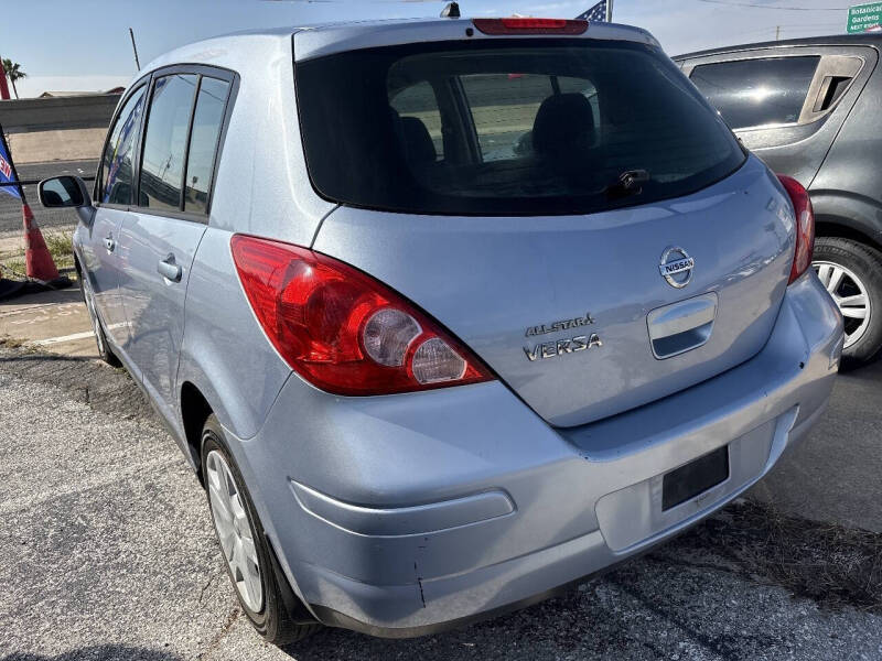2012 Nissan Versa 1.8 S