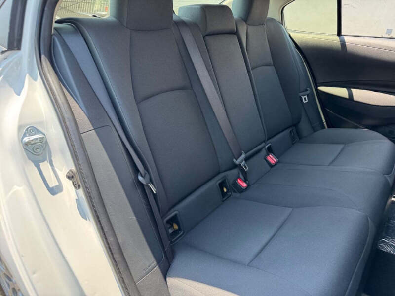 2022 Toyota Corolla Hybrid LE