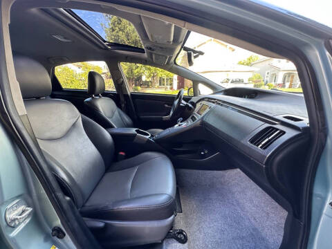 2014 Toyota Prius Four