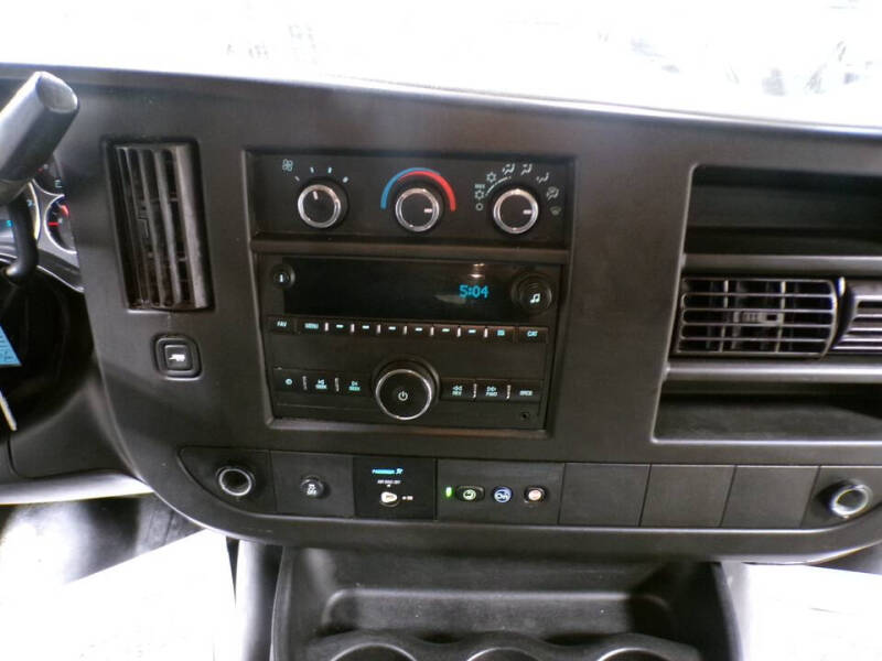 2021 Chevrolet Express LS 3500