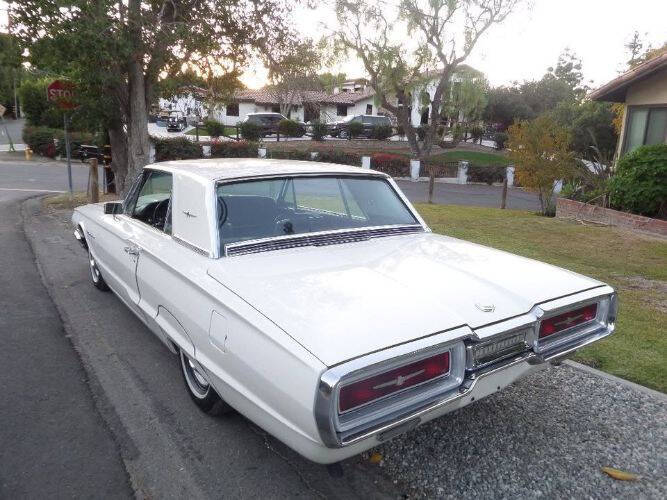 1964 Ford Thunderbird