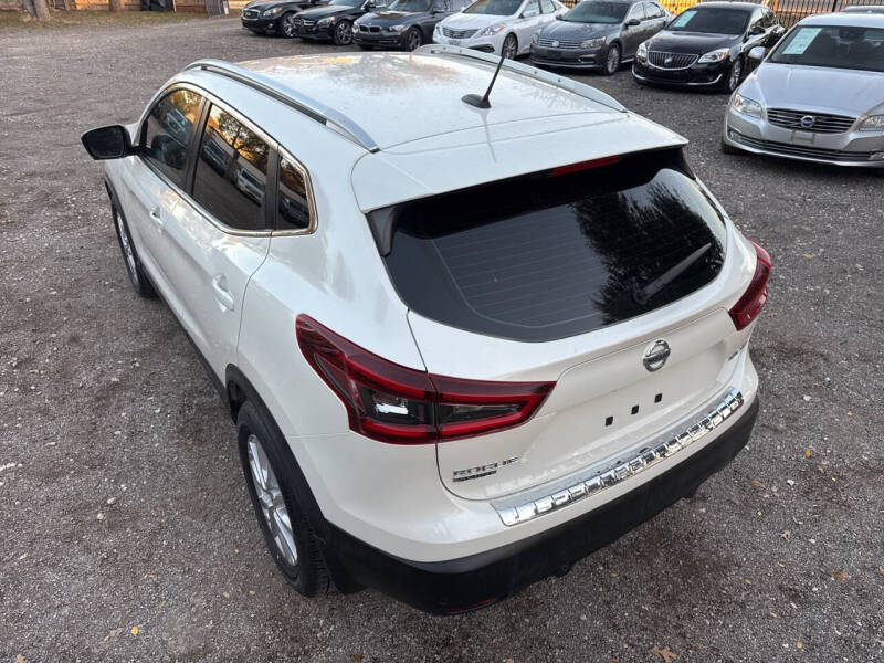 2020 Nissan Rogue Sport SV