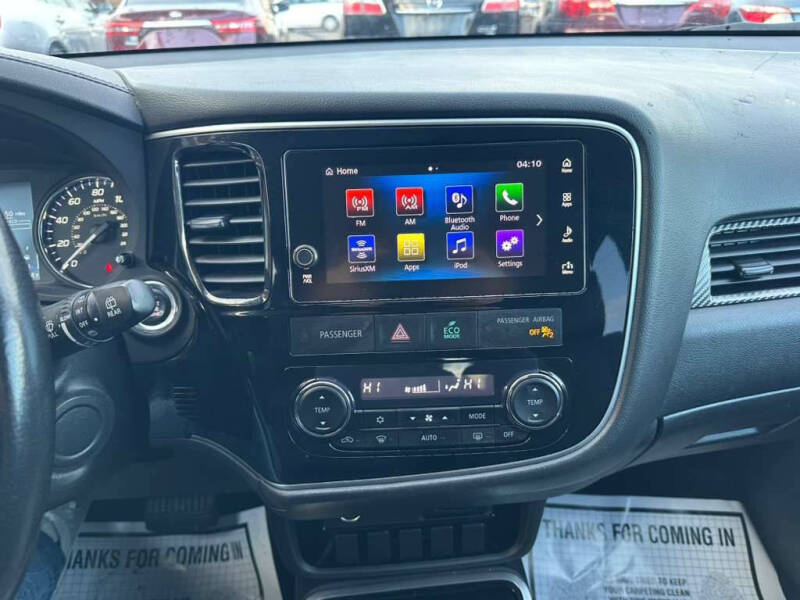 2017 Mitsubishi Outlander SE