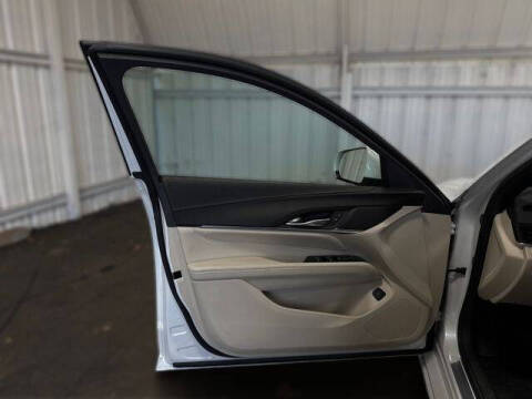 2022 Cadillac CT4 Luxury