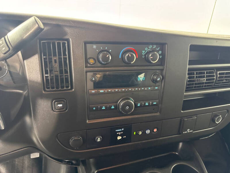 2020 Chevrolet Express 2500