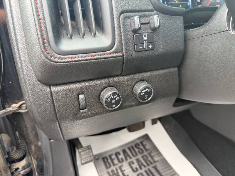 2017 GMC Canyon SLE
