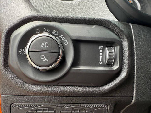 2025 Jeep Gladiator Sport S