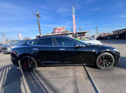 2018 Tesla Model S 75D