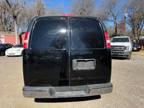 2017 Chevrolet Express 2500
