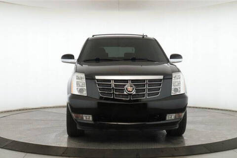 2013 Cadillac Escalade Luxury