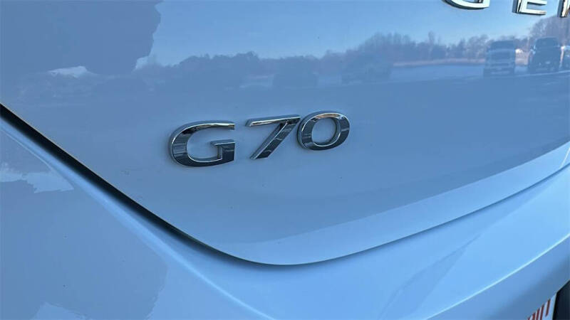 2025 Genesis G70