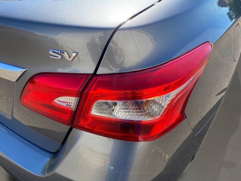 2018 Nissan Sentra SV