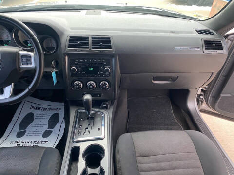 2014 Dodge Challenger SXT