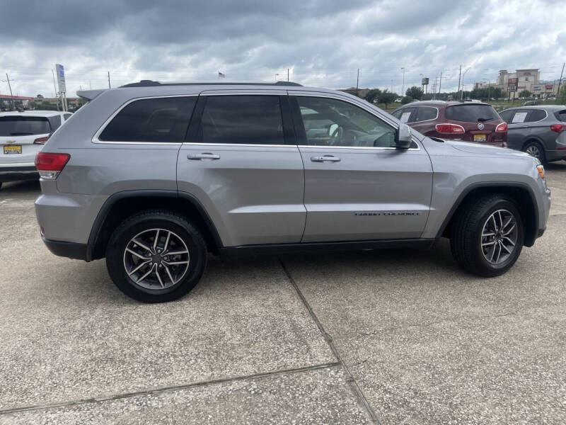 2019 Jeep Grand Cherokee Laredo E