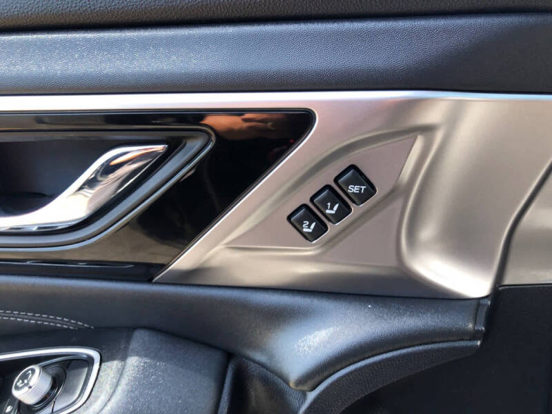 2020 Subaru Outback Limited XT