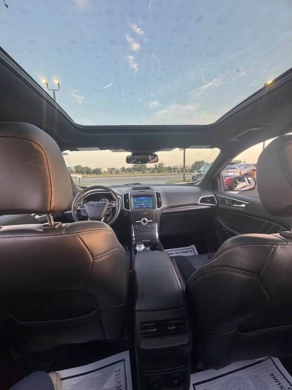 2020 Ford Edge ST