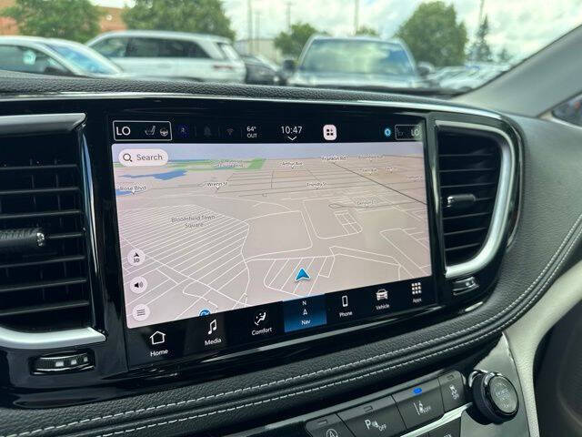 2024 Chrysler Pacifica Limited