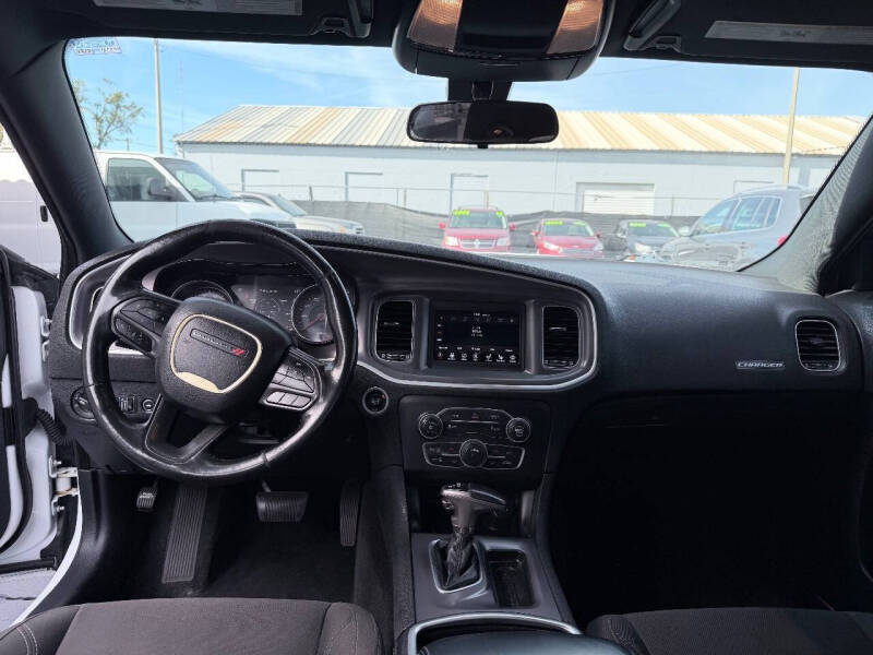 2020 Dodge Charger SXT