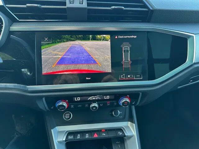 2024 Audi Q3 quattro S line Premium 45 TFSI