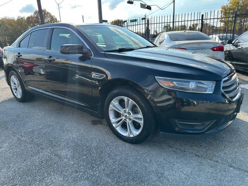 2015 Ford Taurus SEL