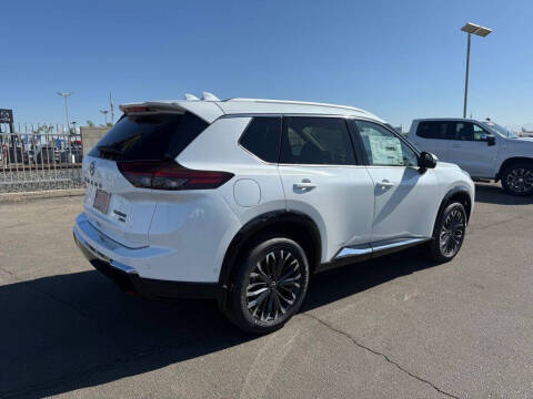 2025 Nissan Rogue Platinum