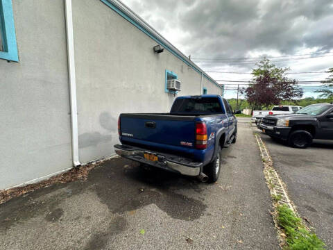 2004 GMC Sierra 2500HD