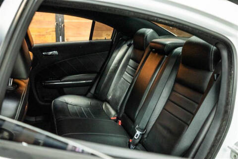 2011 Dodge Charger R/T Max