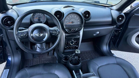 2015 MINI Countryman Cooper