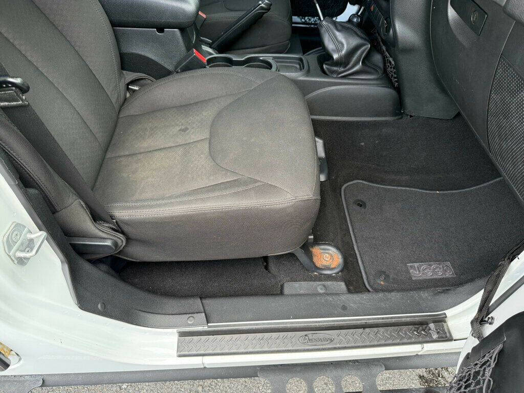 2015 Jeep Wrangler Unlimited 54