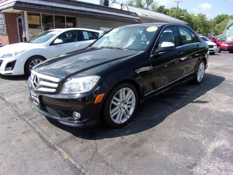 2009 Mercedes-Benz C-Class for sale at Premier Motor Car Company LLC in Newark OH