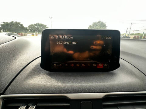 2017 Mazda MAZDA3 Sport