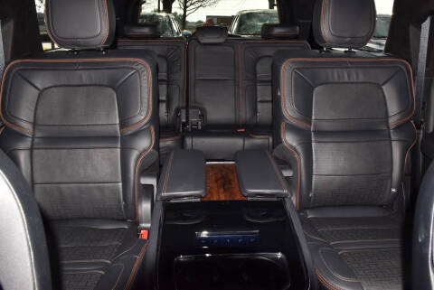 2023 Lincoln Navigator L Black Label