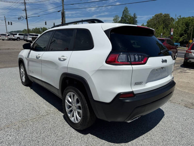 2022 Jeep Cherokee Latitude Lux