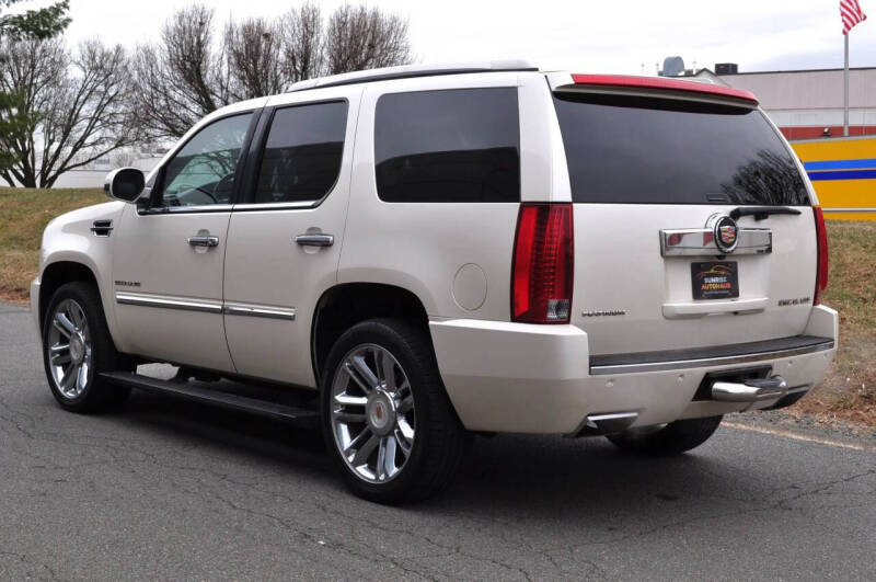 2013 Cadillac Escalade Platinum Edition