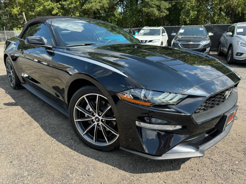 2019 Ford Mustang EcoBoost Premium photo 3