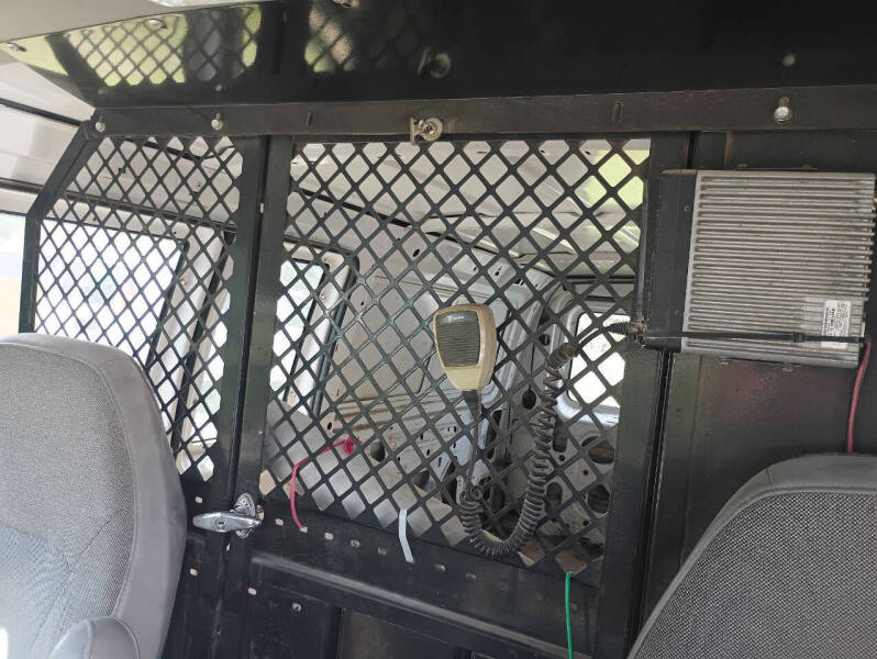 2002 Ford E-Series E-150