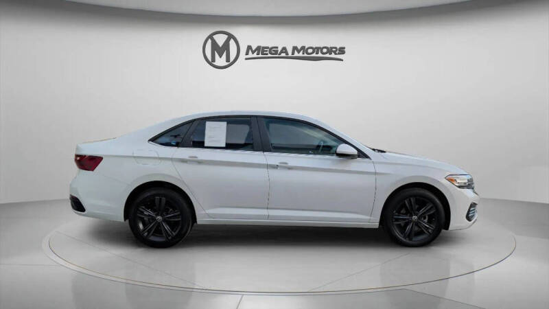 2023 Volkswagen Jetta SE