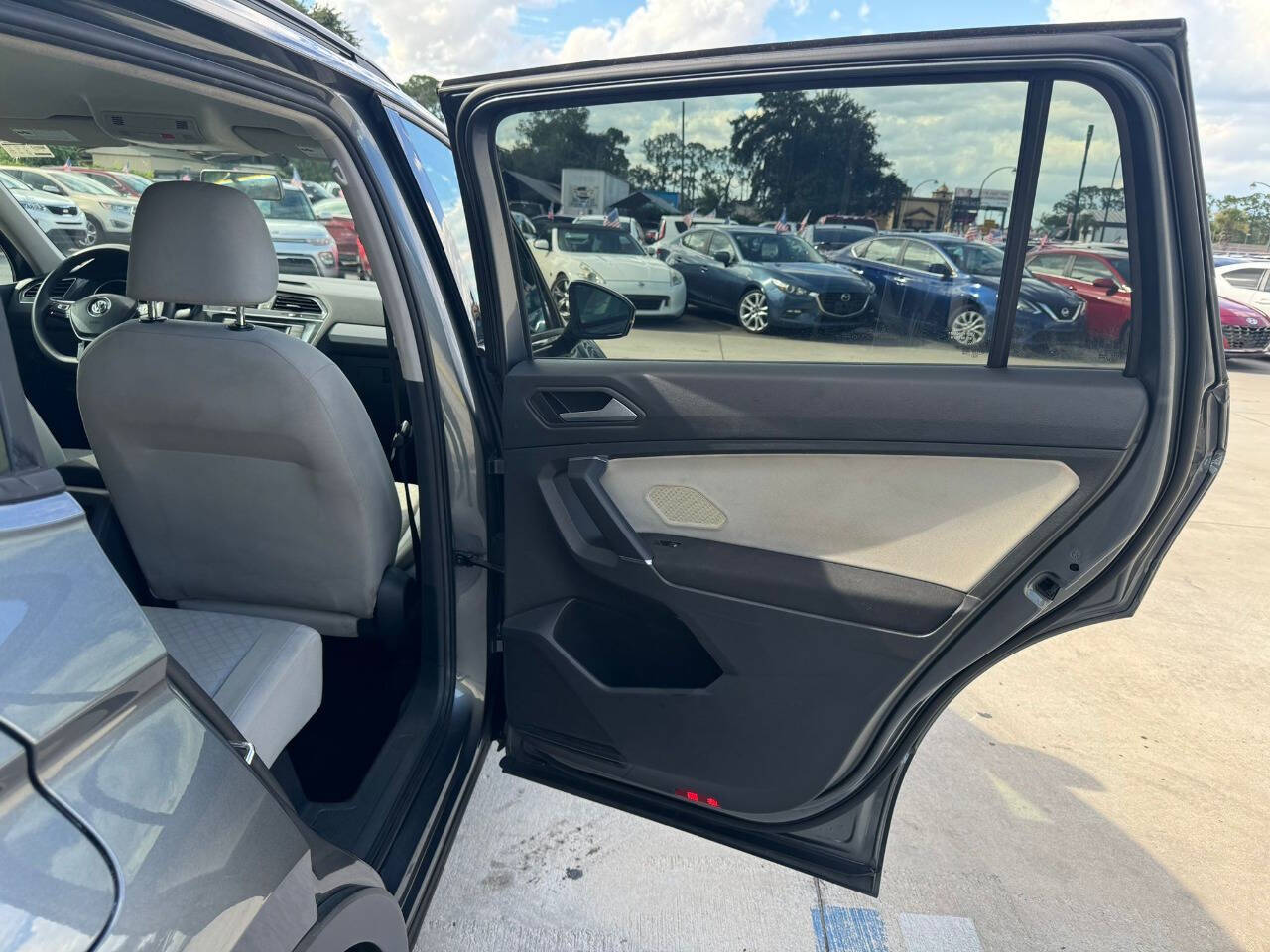 2020 Volkswagen Tiguan for sale at DJA Autos Center in Orlando, FL